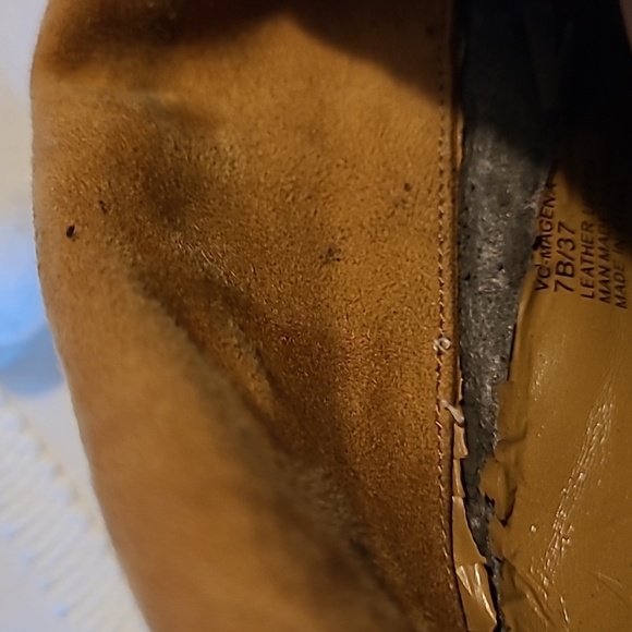 Fall Vince Camuto camel color suede open toe booties - Picture 5 of 5